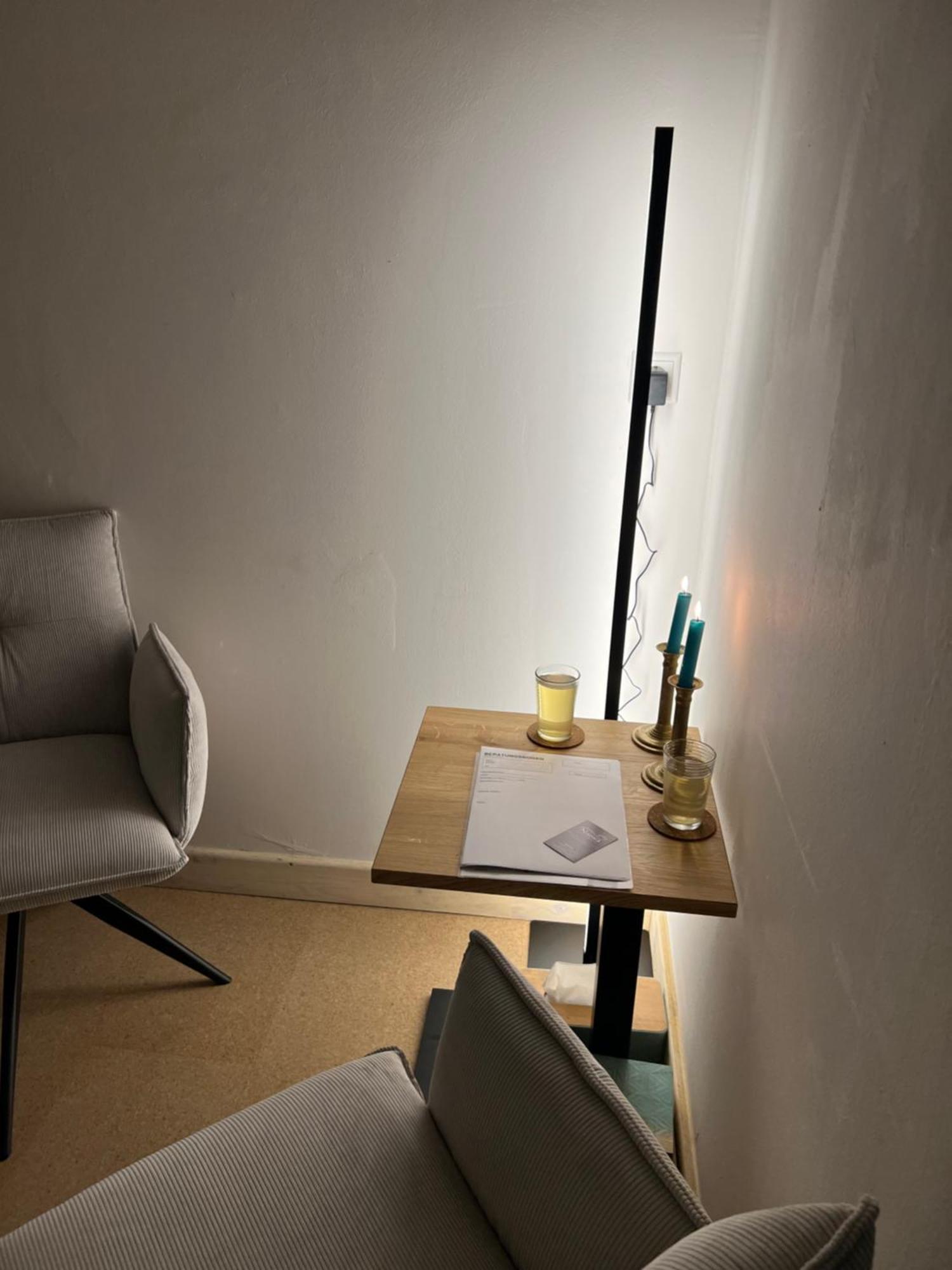 Apartment Ferieninrosengarten 1 Zi 190 Cm Deckenhoehe Oder Grosse 4 Zi Dg Whg Rosengarten (Baden-Wurttemberg)